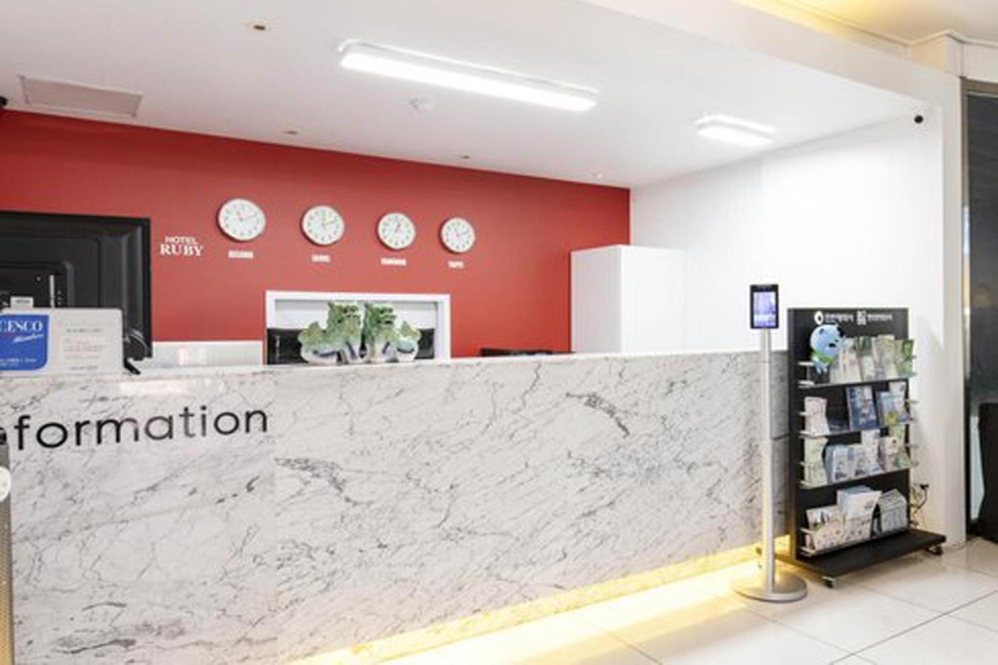 G Tourist Hotel Wolmido Инчон Экстерьер фото