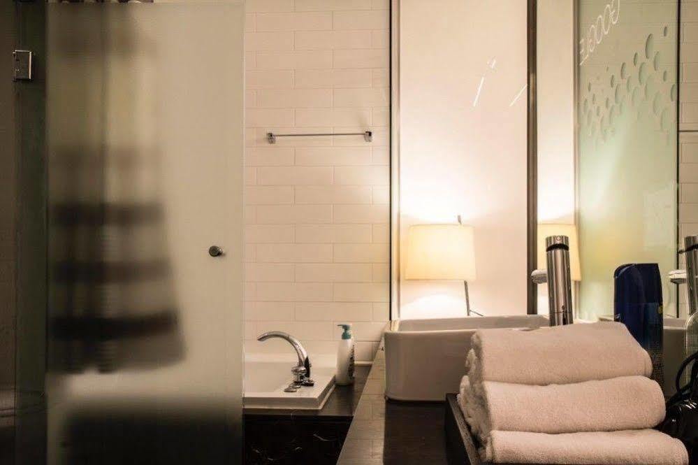 G Tourist Hotel Wolmido Инчон Экстерьер фото