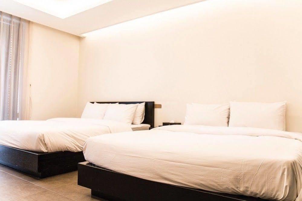 G Tourist Hotel Wolmido Инчон Экстерьер фото